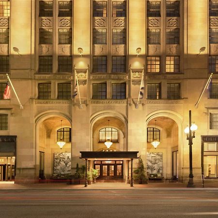 Hilton New Orleans / St. Charles Avenue Hotel Exterior foto