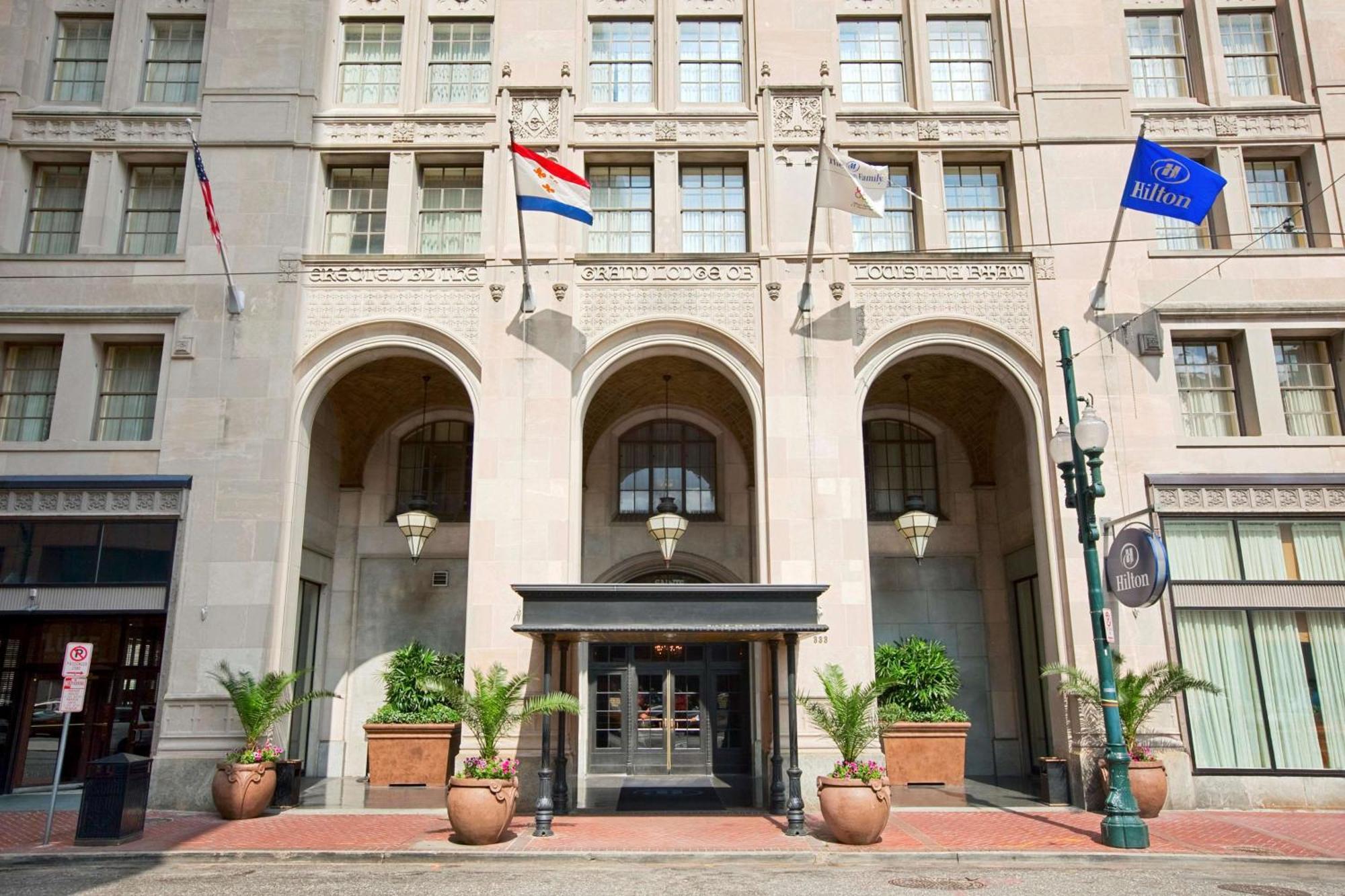 Hilton New Orleans / St. Charles Avenue Hotel Exterior foto