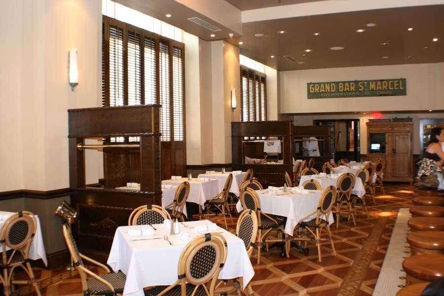 Hilton New Orleans / St. Charles Avenue Hotel Restaurante foto